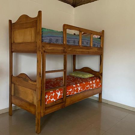 Chez Tata Eleonore Maison D Hotes Bed & Breakfast Ziguinchor Exterior photo