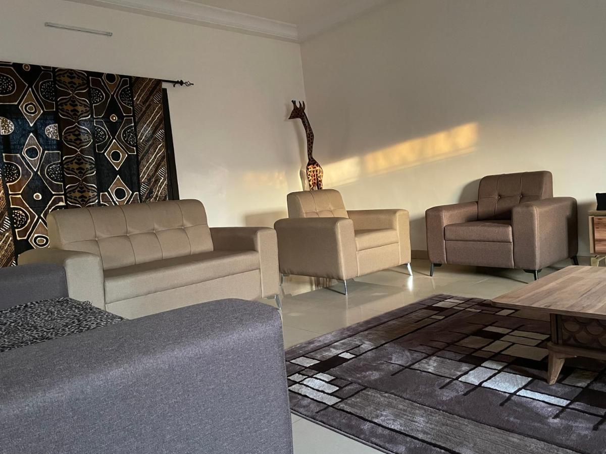 Chez Tata Eleonore Maison D Hotes Bed & Breakfast Ziguinchor Exterior photo