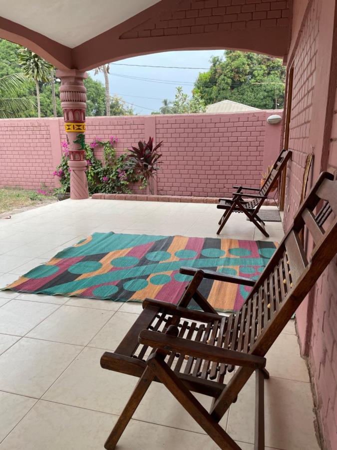 Chez Tata Eleonore Maison D Hotes Bed & Breakfast Ziguinchor Exterior photo
